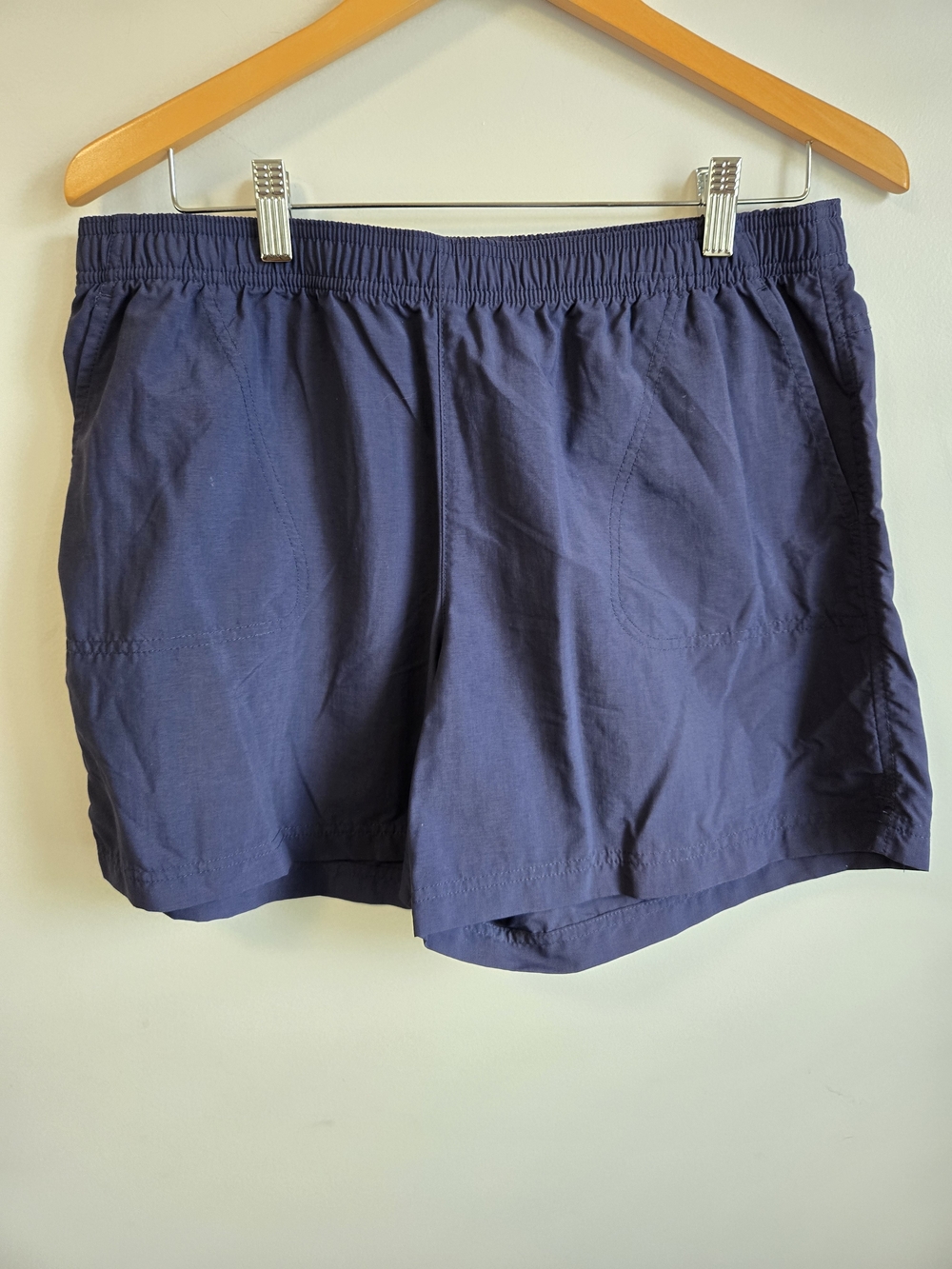 Columbia Women's Navy Elastic-Waist Active Shorts